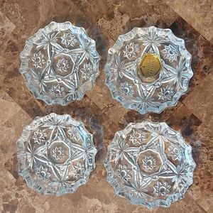 Set of 4 vintage Anchor Hocking star of David ashtrays, EUC